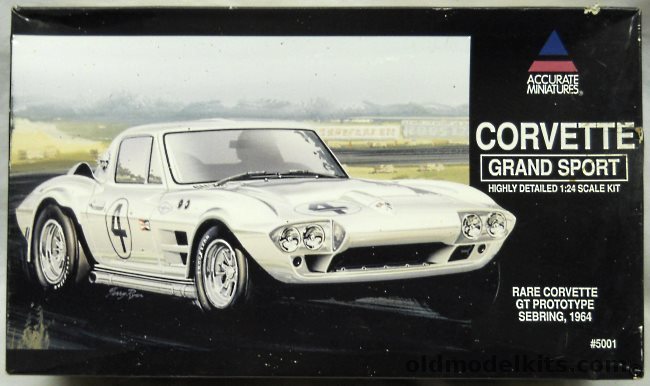 Accurate Miniatures 1/24 1964 Chevrolet Corvette Grand Sport GT Prototype Sebring, 5001 plastic model kit